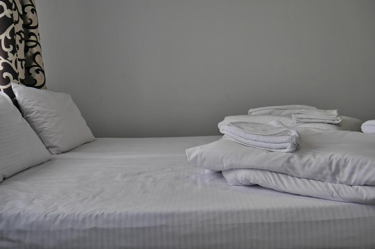 Floare De Colt Otel Berbesti Dış mekan fotoğraf